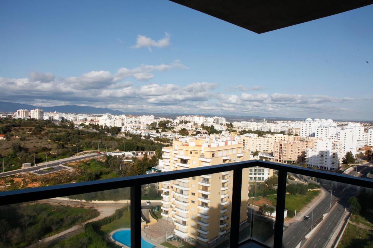 Rocha Tower - 13D Apartment Portimao Luaran gambar